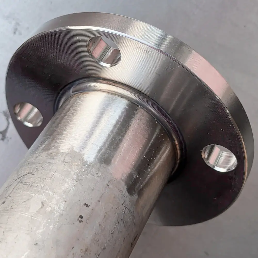 Stainless steel flange pipe welding