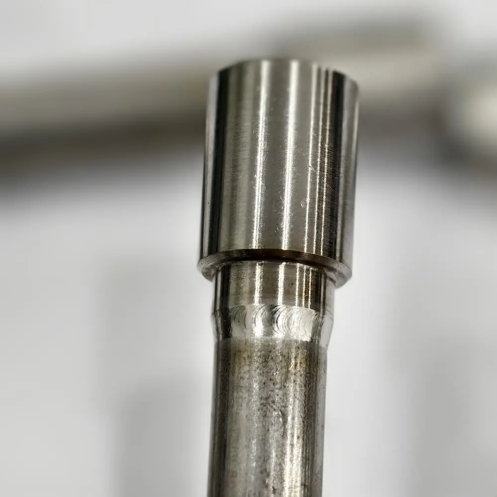 Small diameter joint pipe welding